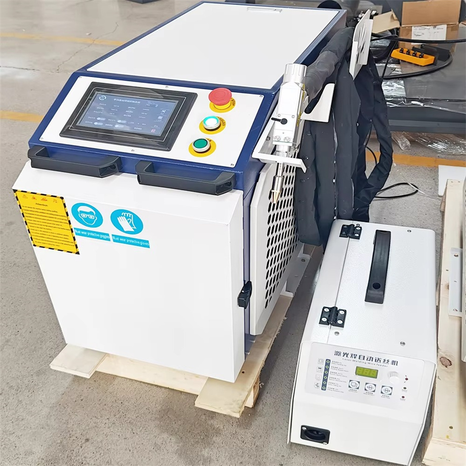 Water-cooled Laser Welding Mac - Handheld Laser Welding Machine recensione e prezzo