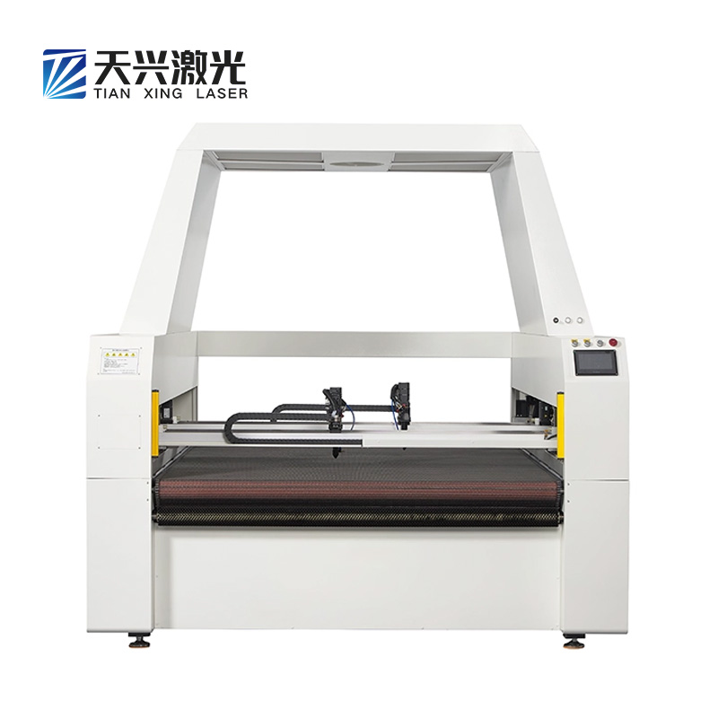 1814 Industrial Non-woven Fabr - Industrial Laser Fabric Cutting Machine recensione e prezzo